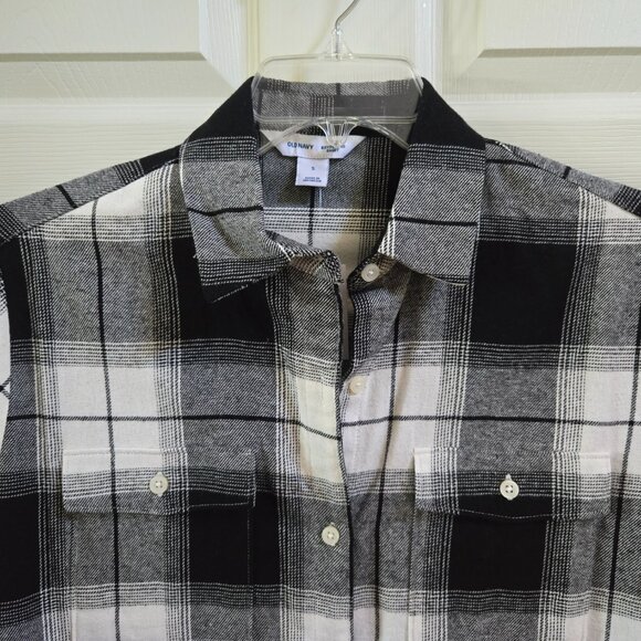 NWT Old Navy Black Loose Fit Plaid Flannel Boyfriend Button-Down Shirt Size S - Picture 4 of 13